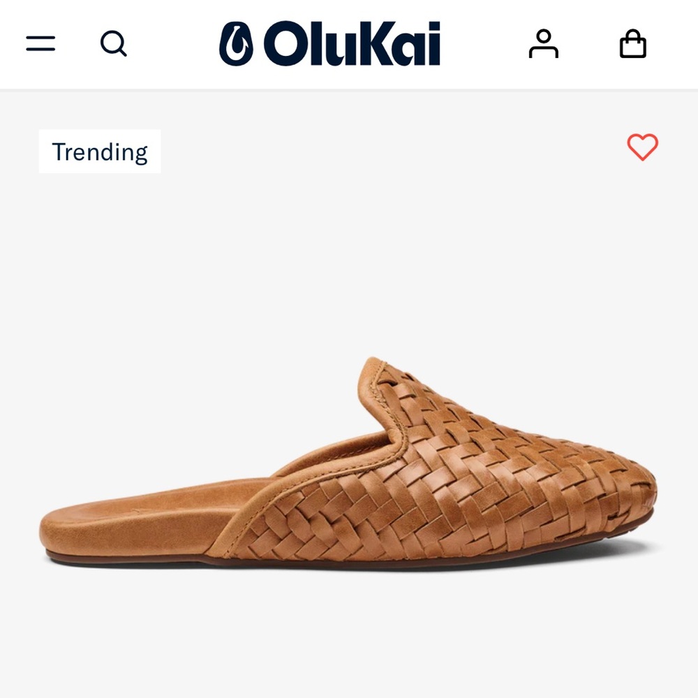 Olukai slip on leather mules excellent condition women's 9.5
